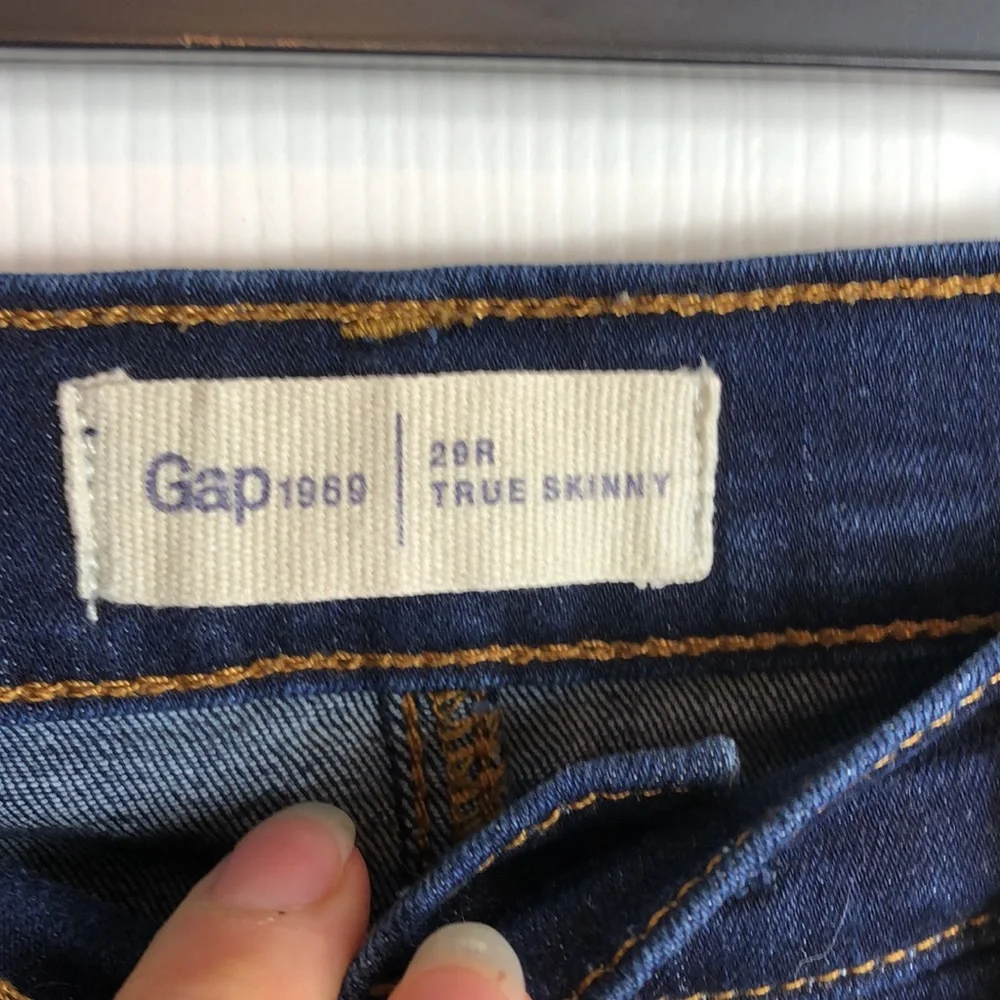GAP True Skinny Jean - Picture 3 of 7
